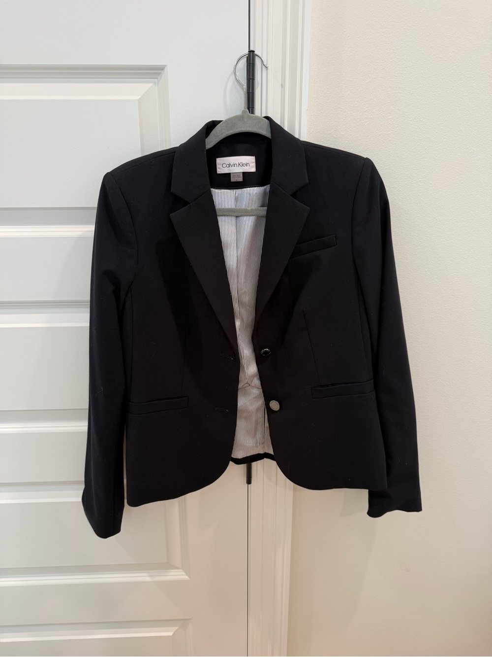 Calvin Klein Black Single-Breasted Women’s Blazer